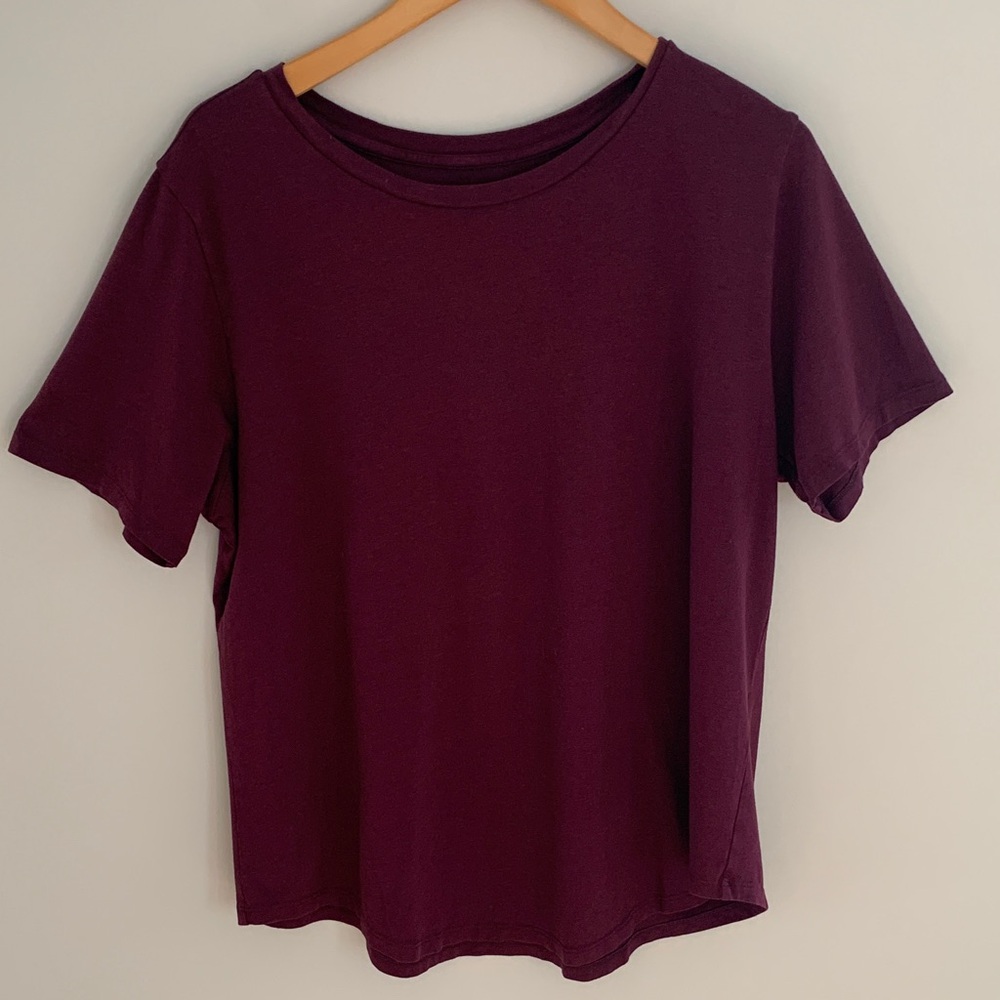Universal Standard Pima Cotton Short Sleeve Crew Neck Tee Shirt Medium Burgundy